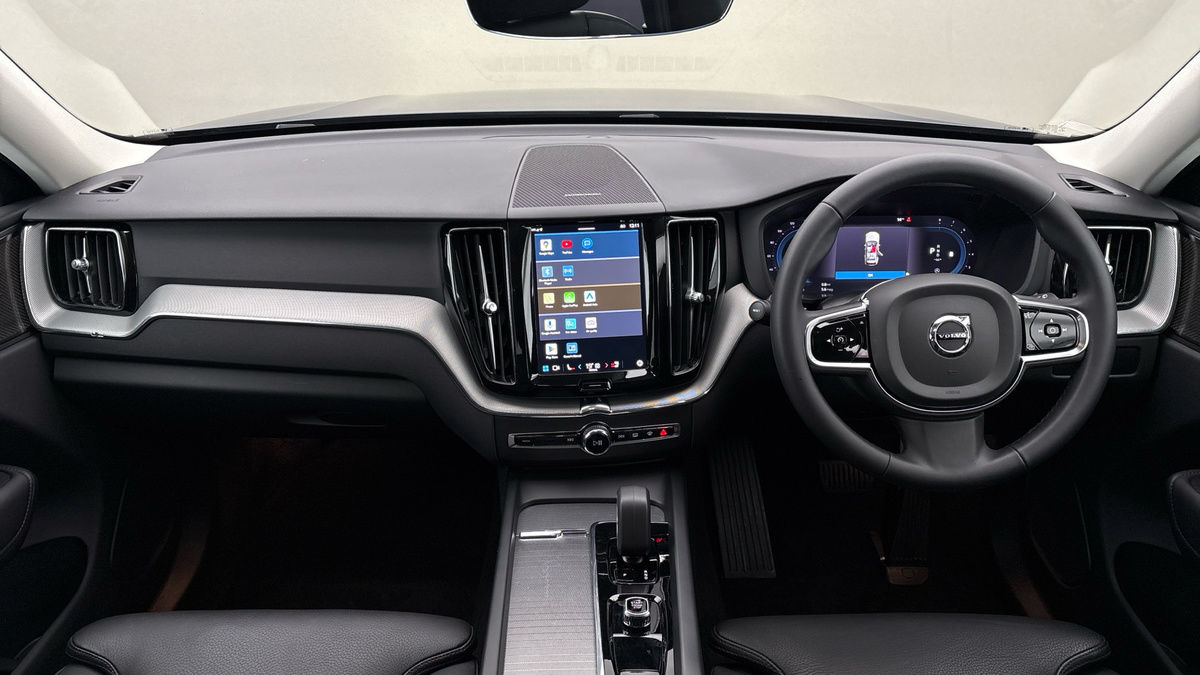 Used Volvo XC60 2023 for sale - 77655930: Photo 12