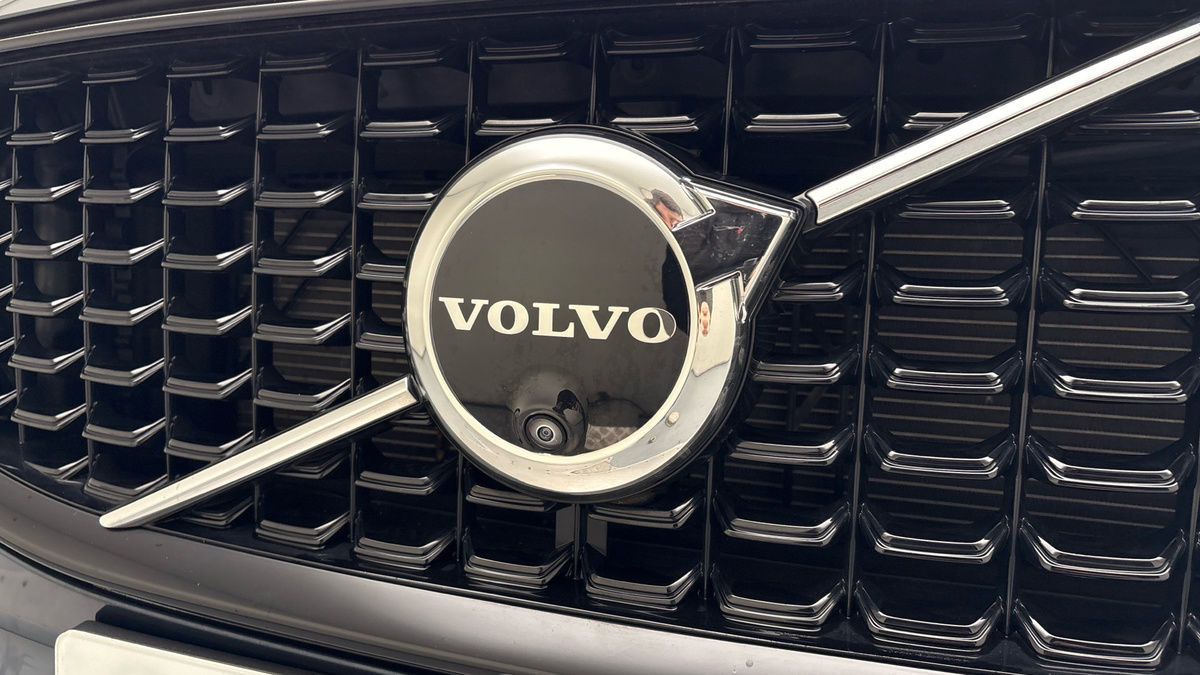 Used Volvo XC60 2023 for sale - 77655930: Photo 24