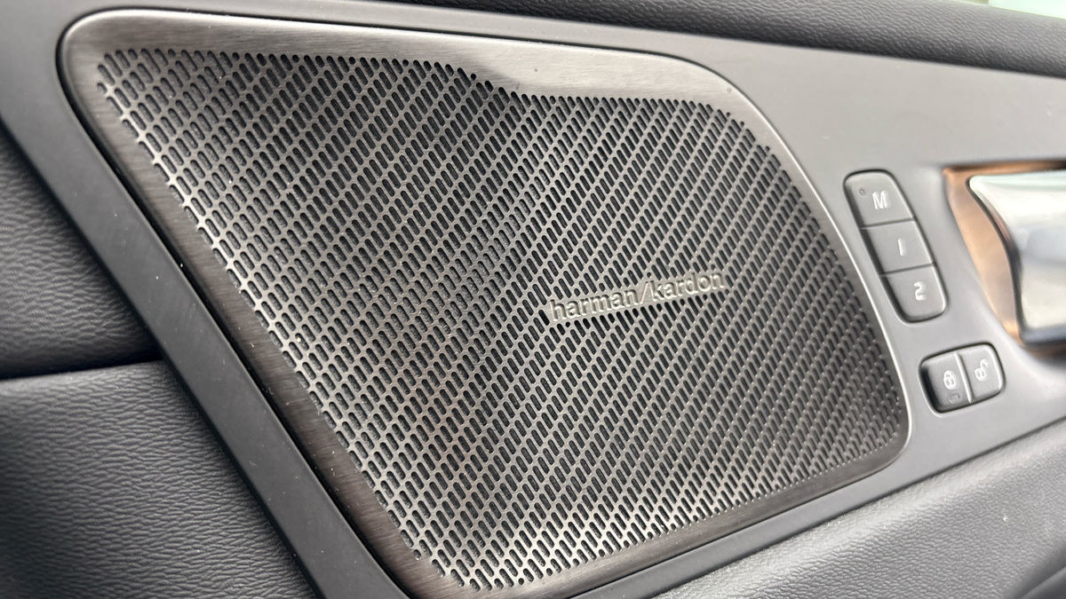 Used Volvo XC60 2023 for sale - 77655930: Photo 25