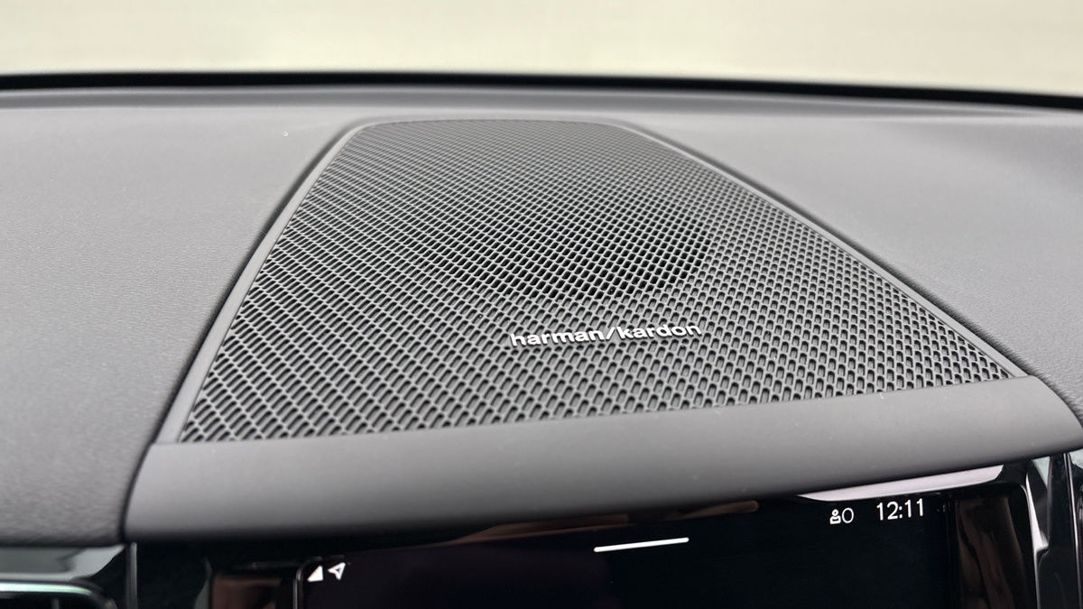 Used Volvo XC60 2023 for sale - 77655930: Photo 26