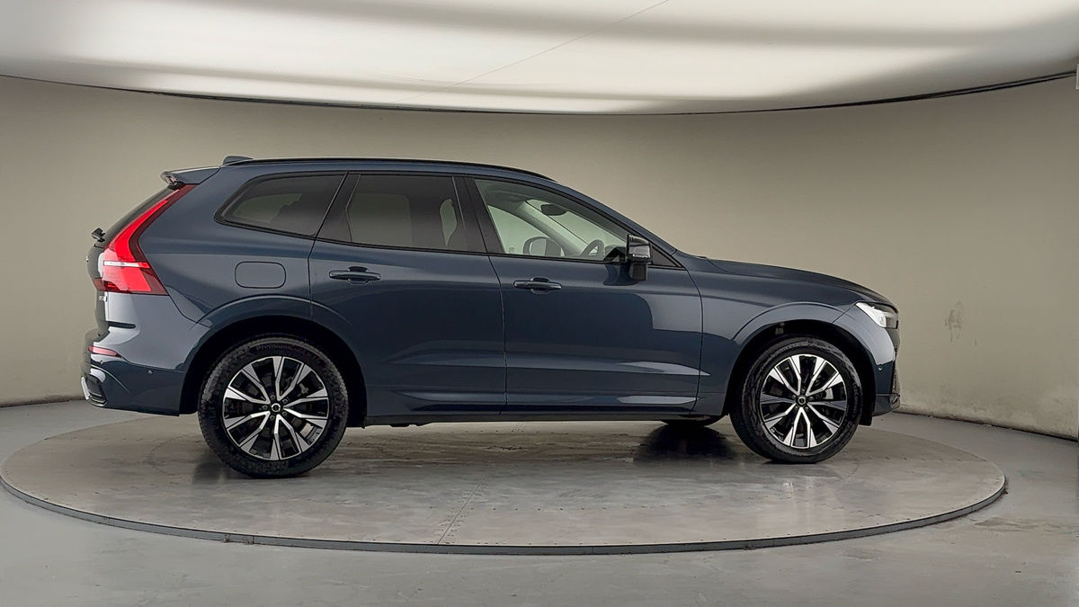 Used Volvo XC60 2023 for sale - 77655930: Photo 39