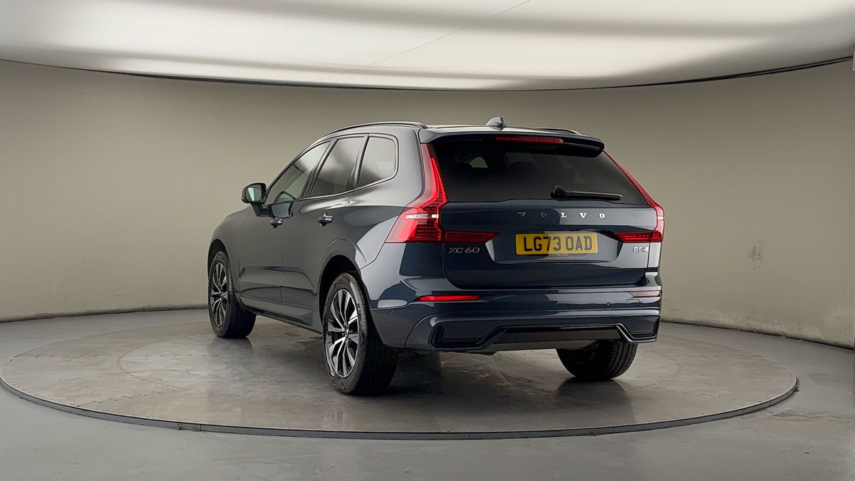 Used Volvo XC60 2023 for sale - 77655930: Photo 44