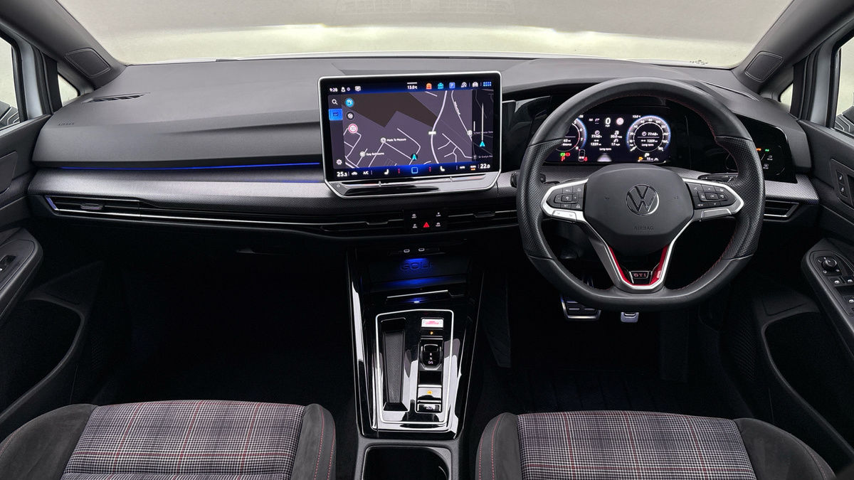 Used Volkswagen Golf 2024 for sale - 78213252: Photo 12