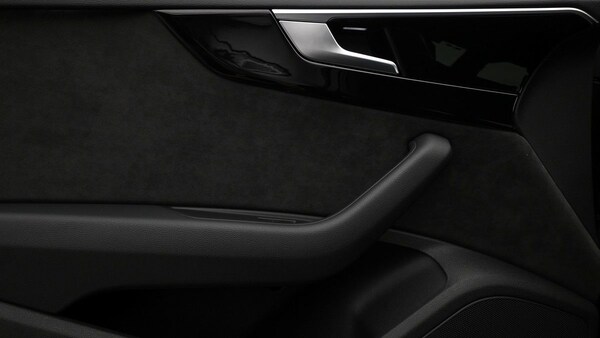 Used Audi A4 Avant 2021 for sale - 75254635: Photo 12