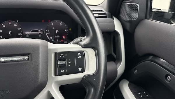 Used Land Rover Defender 110 2022 for sale - 75503891: Photo 14