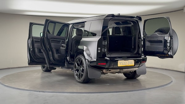 Used Land Rover Defender 110 2022 for sale - 75503891: Photo 23