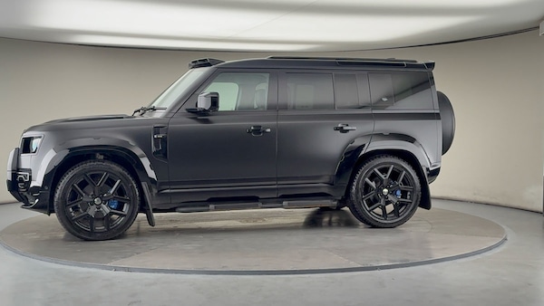 Used Land Rover Defender 110 2022 for sale - 75503891: Photo 35