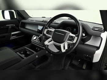 Used Land Rover Defender 110 2022 for sale - 75503891: Photo