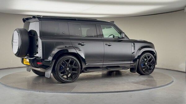 Used Land Rover Defender 110 2022 for sale - 75503891: Photo 45