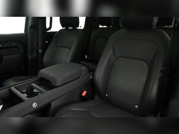 Used Land Rover Defender 110 2022 for sale - 75503891: Photo