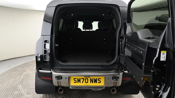Used Land Rover Defender 110 2020 for sale - 75516781: Photo 10