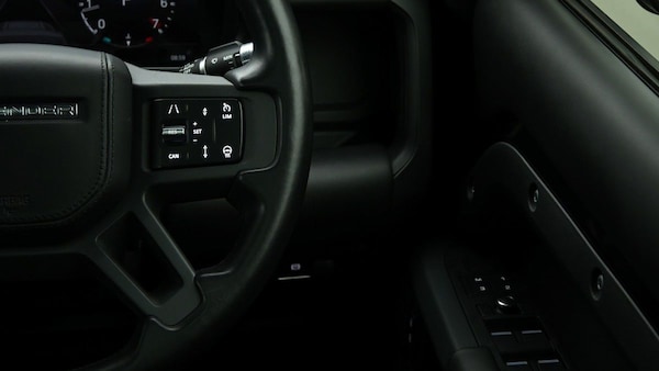 Used Land Rover Defender 110 2020 for sale - 75516781: Photo 16
