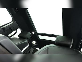 Used Land Rover Defender 110 2020 for sale - 75516781: Photo