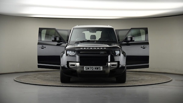 Used Land Rover Defender 110 2020 for sale - 75516781: Photo 47