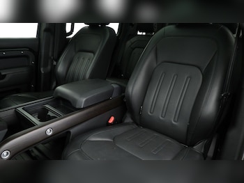 Used Land Rover Defender 110 2020 for sale - 75516781: Photo