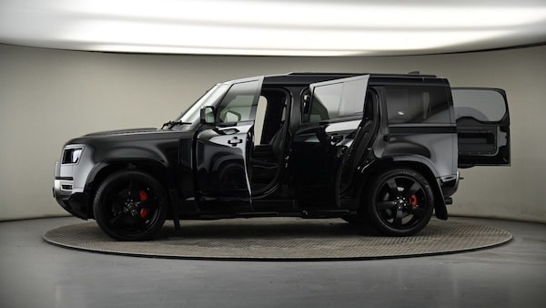 Used Land Rover Defender 110 2020 for sale - 75516781: Photo 50