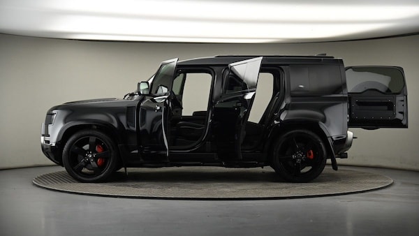 Used Land Rover Defender 110 2020 for sale - 75516781: Photo 51
