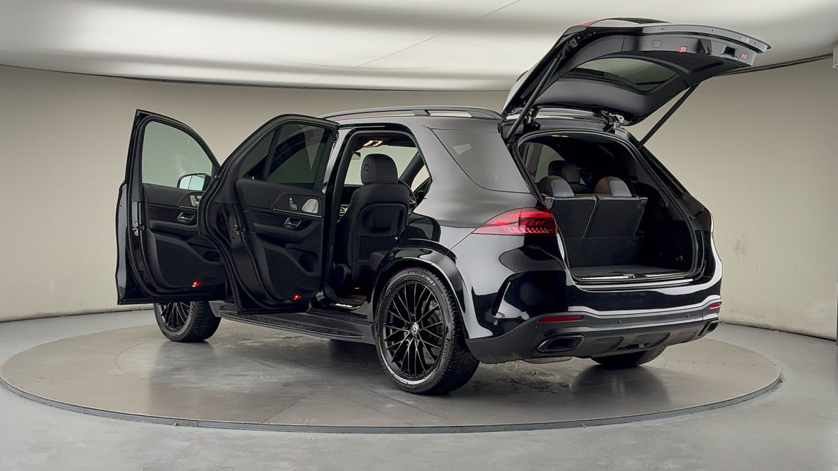 Used Mercedes-Benz GLE 2024 for sale - 76630355: Photo 43