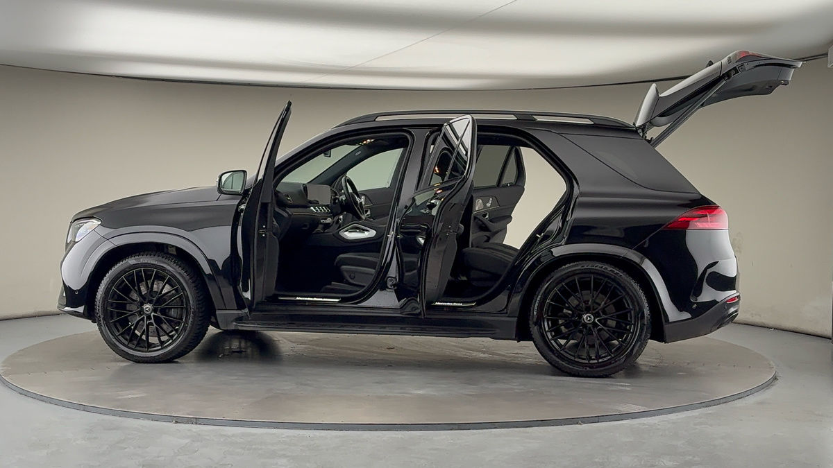 Used Mercedes-Benz GLE 2024 for sale - 76630355: Photo 46