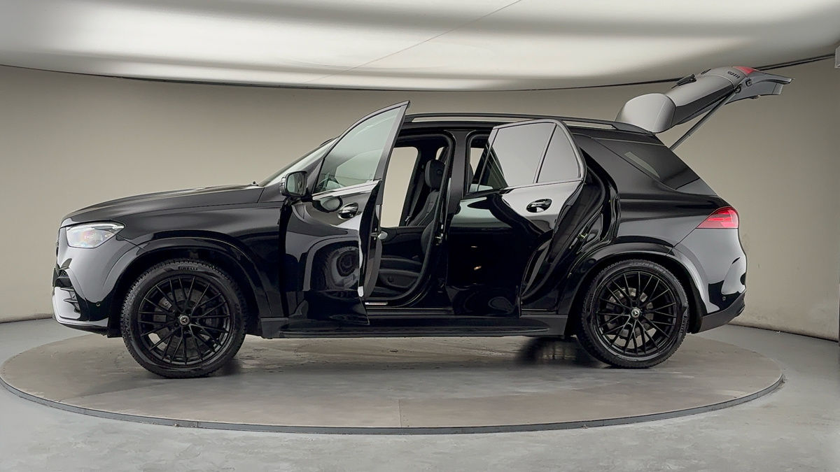 Used Mercedes-Benz GLE 2024 for sale - 76630355: Photo 47