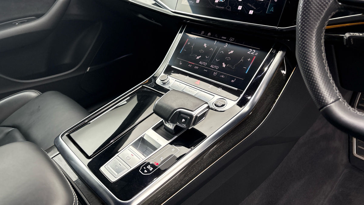 Used Audi Q8 2023 for sale - 76368754: Photo 18