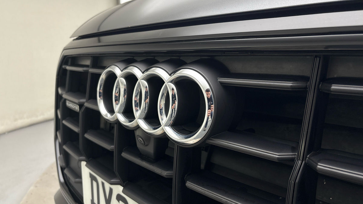 Used Audi Q8 2023 for sale - 76368754: Photo 24