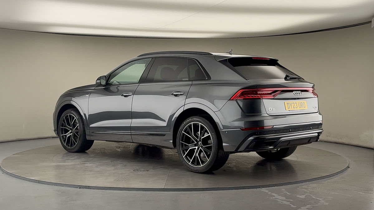 Used Audi Q8 2023 for sale - 76368754: Photo 26