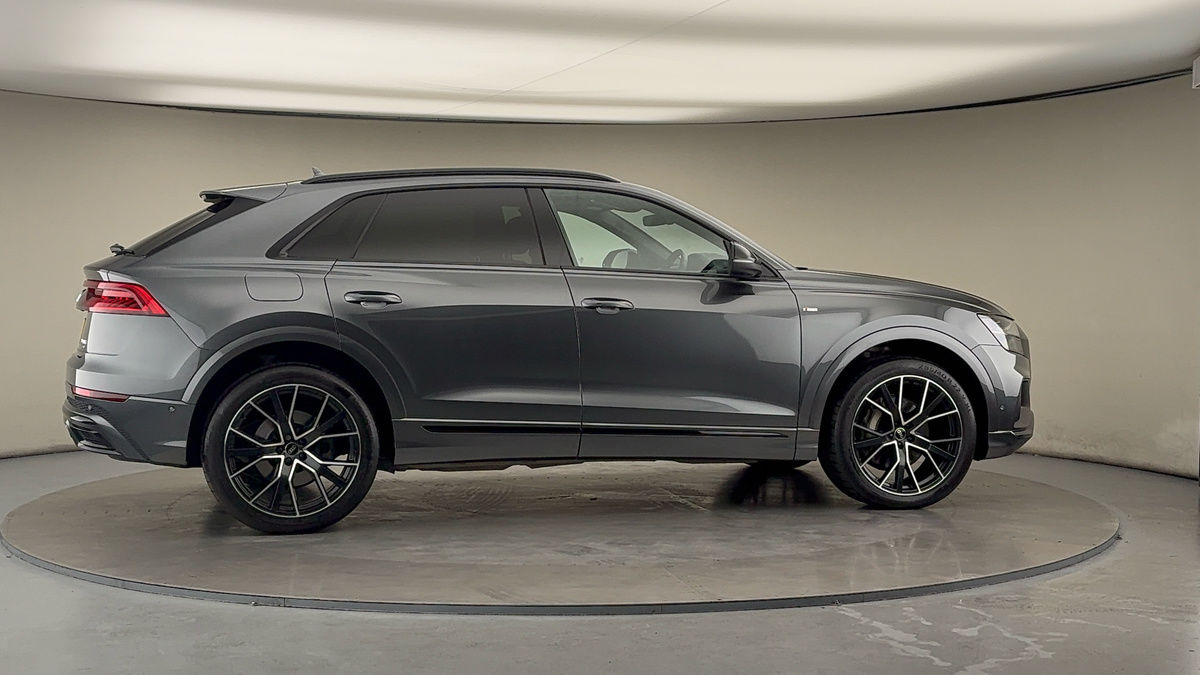 Used Audi Q8 2023 for sale - 76368754: Photo 38