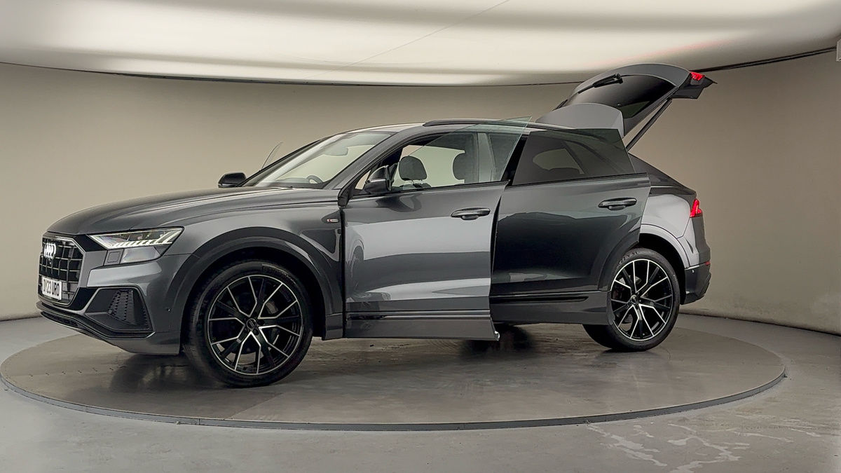 Used Audi Q8 2023 for sale - 76368754: Photo 49