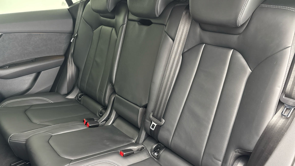 Used Audi Q8 2023 for sale - 76368754: Photo 8