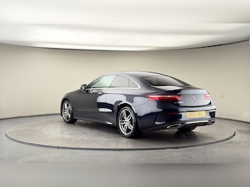 Used Mercedes-Benz E Class 2020 for sale - 77880792: Photo