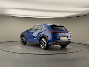 Used Lexus UX 2019 for sale - 77548005: Photo