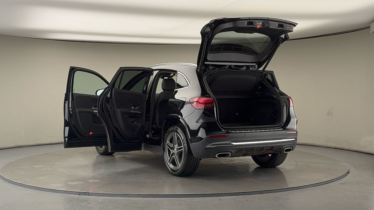 Used Mercedes-Benz GLA 2023 for sale - 77140424: Photo 23