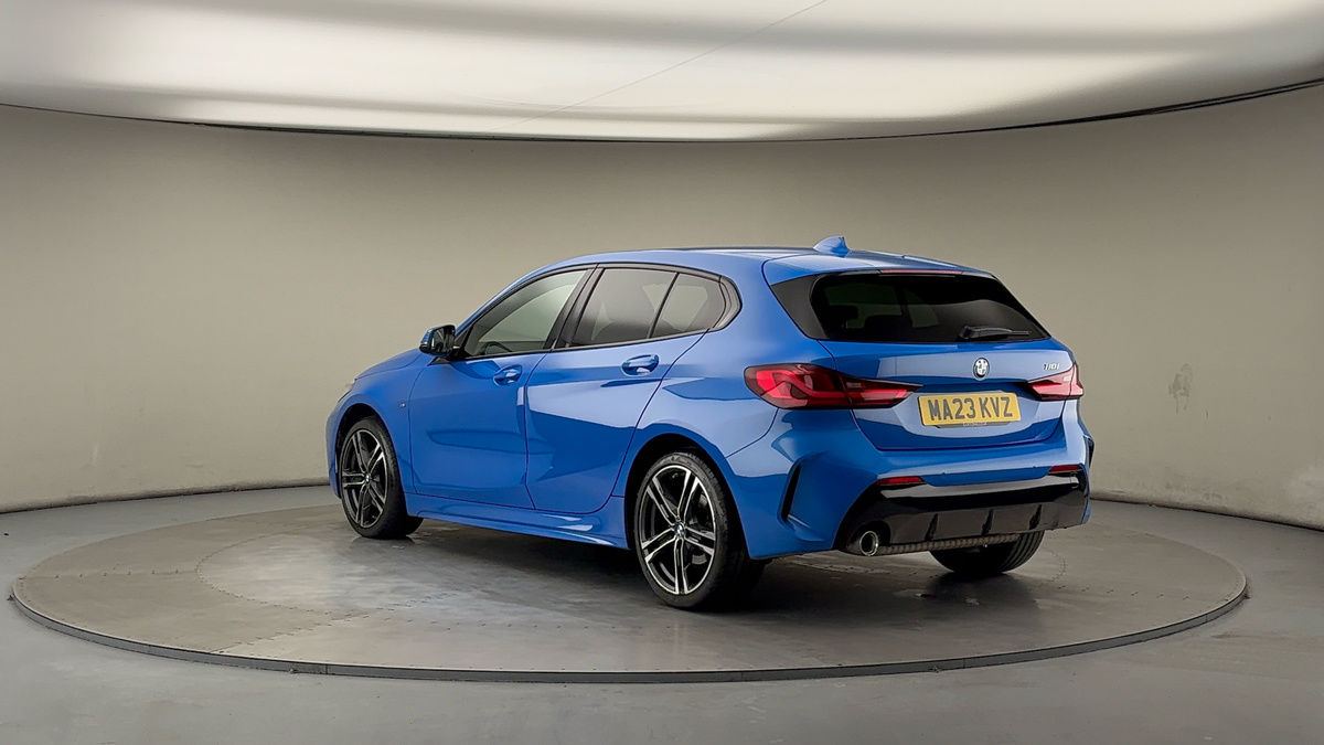 Used BMW 1 Series 2023 for sale - 77089593: Photo 2