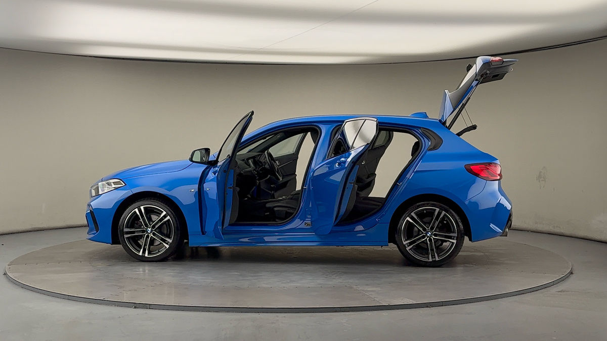 Used BMW 1 Series 2023 for sale - 77089593: Photo 46