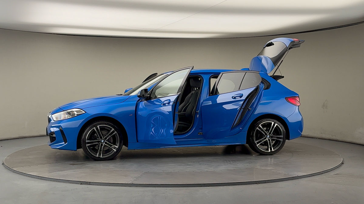 Used BMW 1 Series 2023 for sale - 77089593: Photo 47