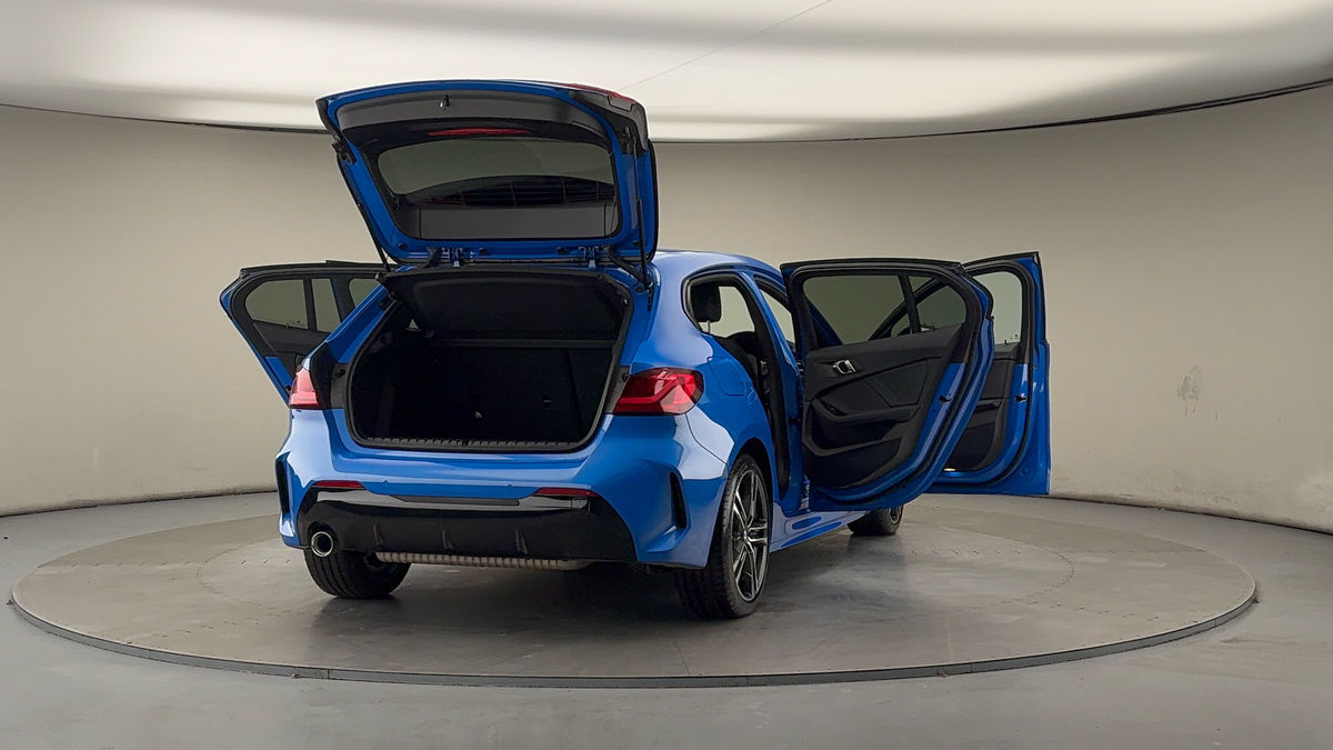 Used BMW 1 Series 2023 for sale - 77089593: Photo 59