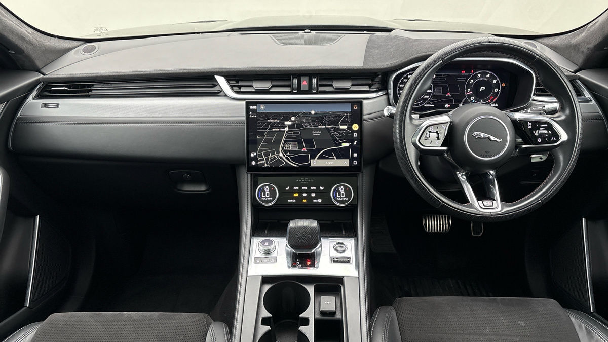 Used Jaguar F-Pace 2021 for sale - 76292331: Photo 12