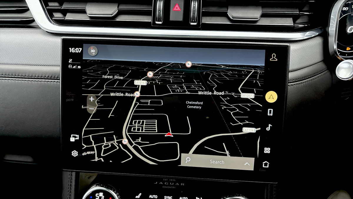 Used Jaguar F-Pace 2021 for sale - 76292331: Photo 17