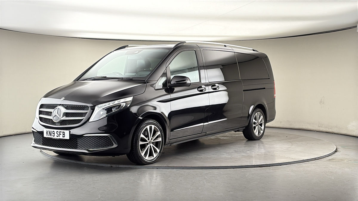 Used Mercedes-Benz V-Class 2019 for sale - 77643440: Photo 30