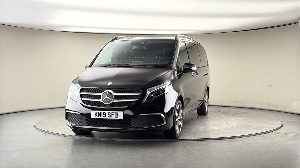 Used Mercedes-Benz V-Class 2019 for sale - 77643440: Photo 31