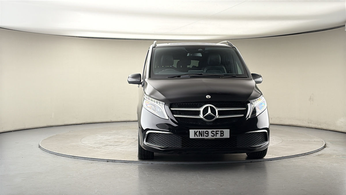 Used Mercedes-Benz V-Class 2019 for sale - 77643440: Photo 32