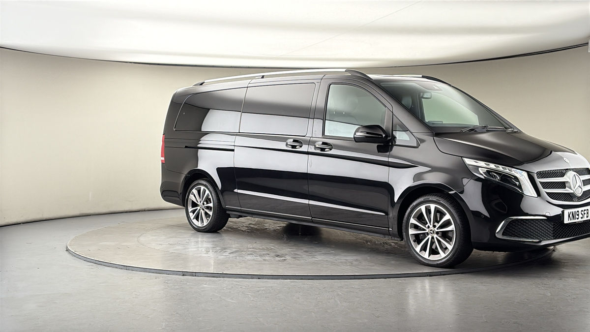 Used Mercedes-Benz V-Class 2019 for sale - 77643440: Photo 34