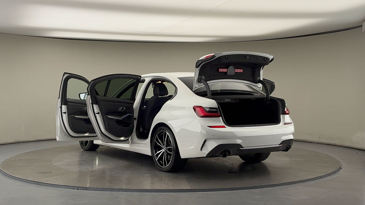 Used BMW 3 Series 2021 for sale - 75878233: Photo 23