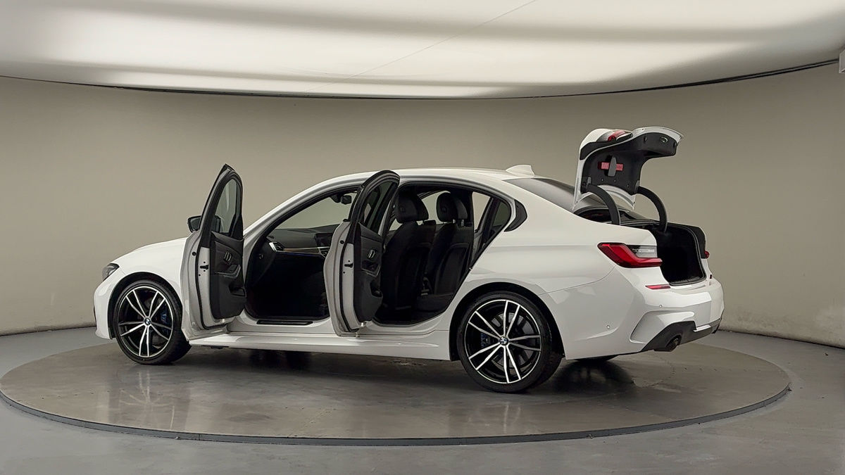 Used BMW 3 Series 2021 for sale - 75878233: Photo 45