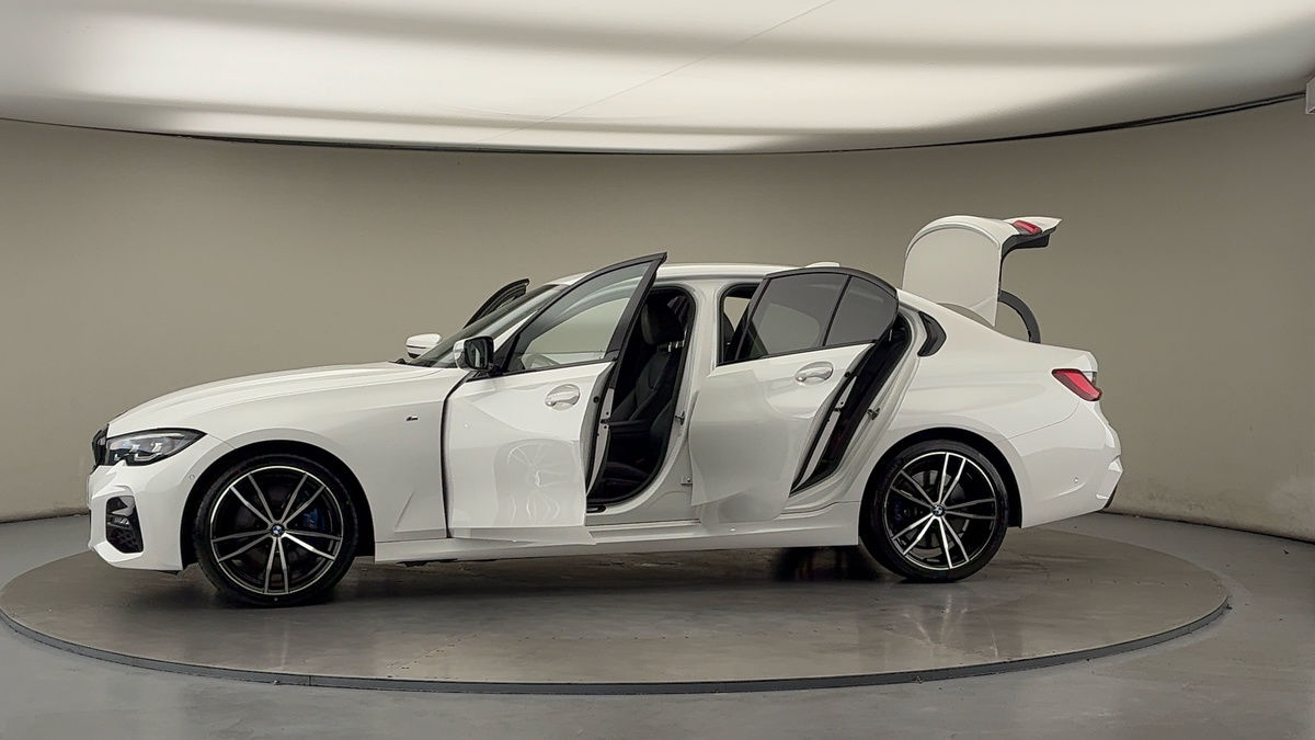 Used BMW 3 Series 2021 for sale - 75878233: Photo 47