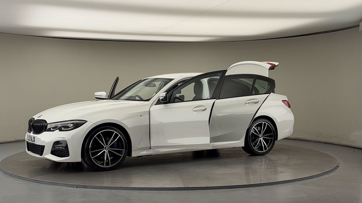 Used BMW 3 Series 2021 for sale - 75878233: Photo 48
