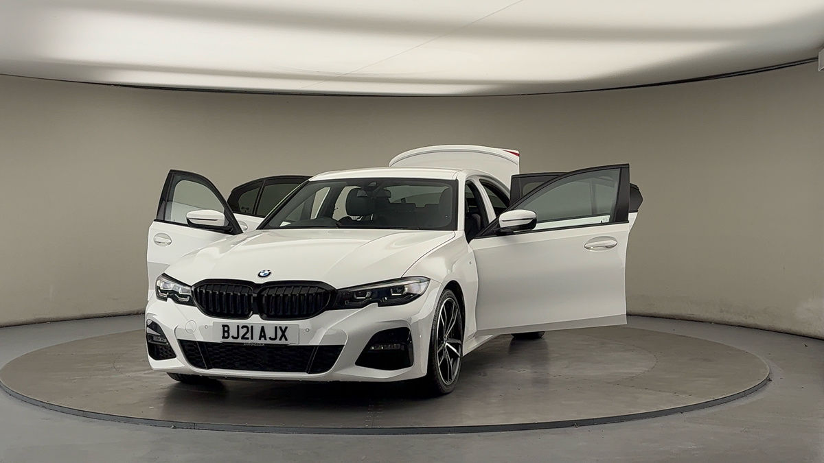 Used BMW 3 Series 2021 for sale - 75878233: Photo 50