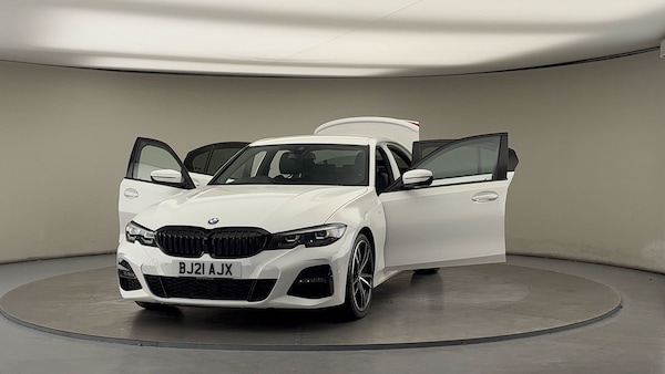 Used BMW 3 Series 2021 for sale - 75878233: Photo 50