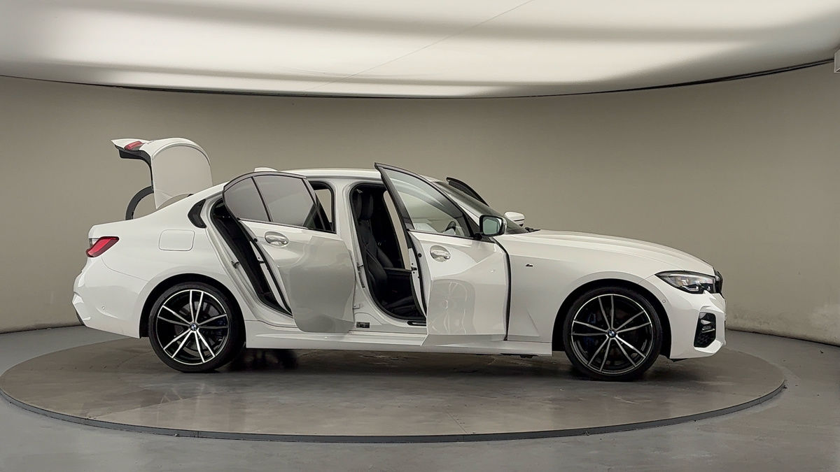 Used BMW 3 Series 2021 for sale - 75878233: Photo 55